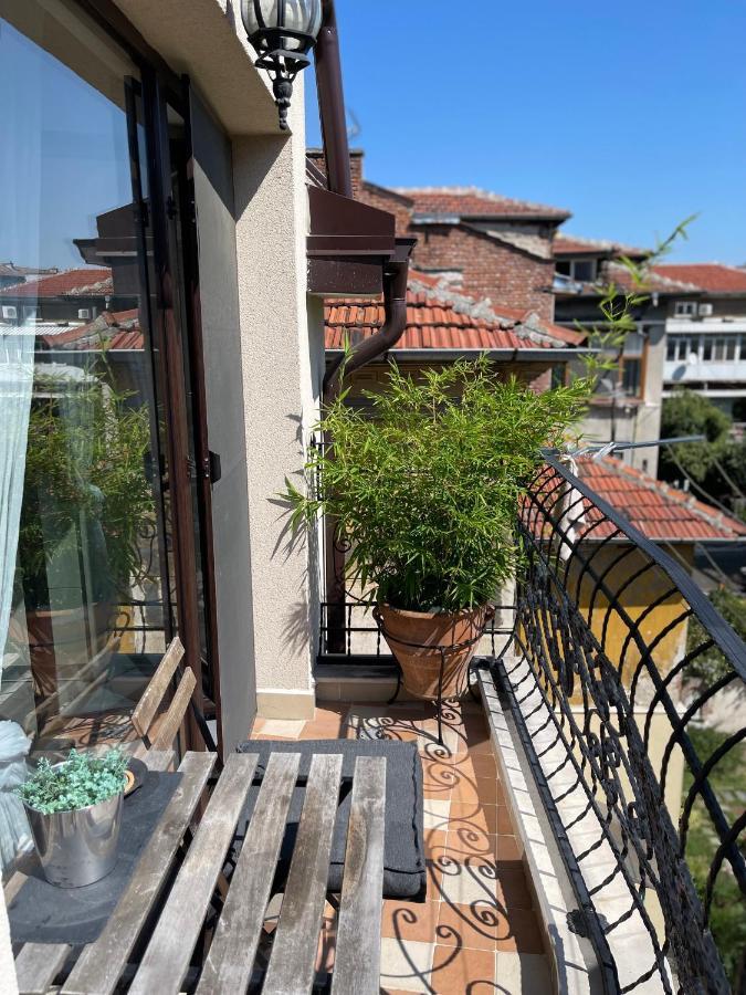 Luxury Central Apartment Plovdiv Exteriör bild